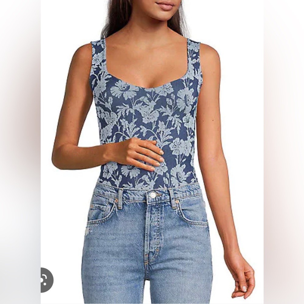 FREE PEOPLE PRINTED CLEAN LINES BODYSUIT EXTRA SMALL/SMALL BNWT
